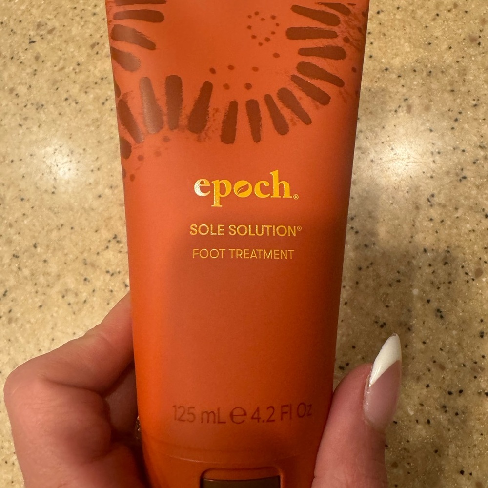 Pedicure in a bottle - Picture 1 of 9